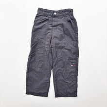 Load image into Gallery viewer, 90s Tommy Hilfiger cargos (Age 4)
