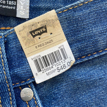 Load image into Gallery viewer, Levi’s Silver Tab jeans (Age 8)
