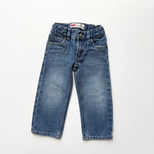Load image into Gallery viewer, Levi’s 549 jeans (Age 2)
