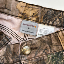 Load image into Gallery viewer, Carhartt carpenter camo jeans (Age 6)

