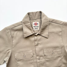 Load image into Gallery viewer, Dickies shirt (Age 10/12)
