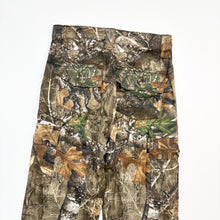 Load image into Gallery viewer, Camo cargos (Age 10/12)

