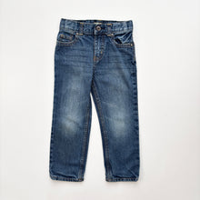 Load image into Gallery viewer, OshKosh jeans (Age 4)
