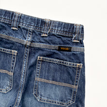 Load image into Gallery viewer, Wrangler Carpenter shorts (Age 8)

