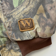 Load image into Gallery viewer, Camo Workwead jacket (Age 3)
