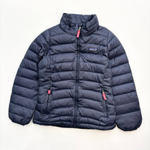 Load image into Gallery viewer, Patagonia puffa coat (Age 10)
