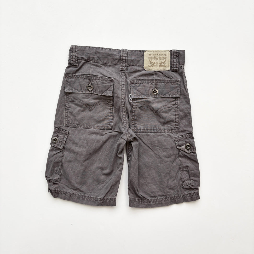 Levi’s cargo shorts (Age 5/6)