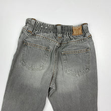 Load image into Gallery viewer, OshKosh jeans (Age 1)
