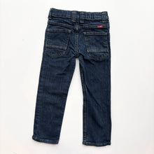 Load image into Gallery viewer, Wrangler jeans (Age 6)

