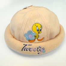 Load image into Gallery viewer, Tweetie Bird hat (Age 3/8)
