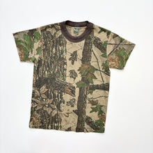 Load image into Gallery viewer, Camo t-shirt (Age 8/10)
