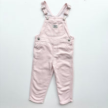 Load image into Gallery viewer, OshKosh dungarees (Age 3)

