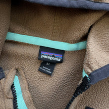 Load image into Gallery viewer, Patagonia fleece (Age 3)
