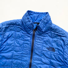 Load image into Gallery viewer, The North Face coat (Age 7/8)
