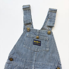 Load image into Gallery viewer, 90s OshKosh dungaree shortalls (Age 6)
