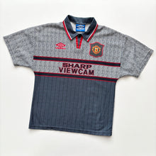 Load image into Gallery viewer, 1995/96 Manchester United jersey (Age 8/10)
