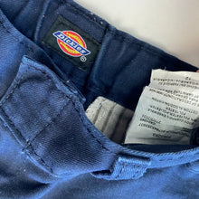 Load image into Gallery viewer, Dickies shorts (Age 12)
