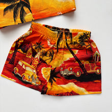 Load image into Gallery viewer, 90s ‘Made in Hawaii’ Hawaiian co-ord two piece (Age 6m)
