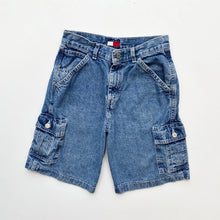 Load image into Gallery viewer, 90s Tommy Hilfiger cargo shorts (Age 12)
