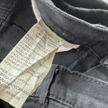 Load image into Gallery viewer, Dickies trousers (Age 8)
