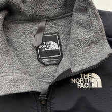 Load image into Gallery viewer, The North Face fleece (Age 10/12)
