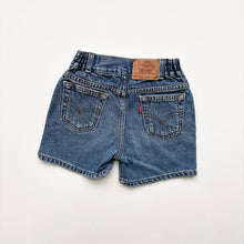 Load image into Gallery viewer, 90s Levi’s denim shorts (Age 5/6)
