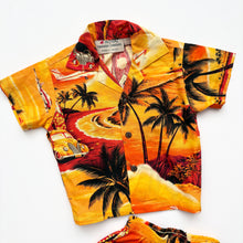 Load image into Gallery viewer, 90s ‘Made in Hawaii’ Hawaiian co-ord two piece (Age 6m)
