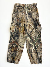 Load image into Gallery viewer, Camo cargos (Age 10/12)
