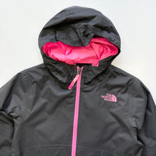 Load image into Gallery viewer, The North Face coat (Age 10/12)

