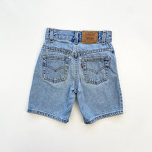Load image into Gallery viewer, 90s Levi’s 550 shorts (Age 5)

