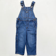 Load image into Gallery viewer, OshKosh dungarees (Age 3)
