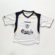 Load image into Gallery viewer, 2001/02 Liverpool kit (Age 7/8)
