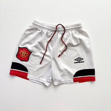 Load image into Gallery viewer, 1994/95 Manchester United kit (Age 7/8)
