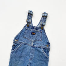 Load image into Gallery viewer, 90s OshKosh dungarees (Age 6)
