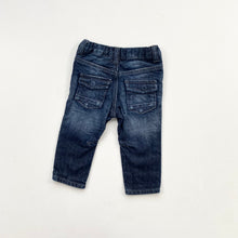 Load image into Gallery viewer, OshKosh jeans (Age 9m)
