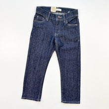 Load image into Gallery viewer, BNWT Levi’s 511 jeans (Age 5)
