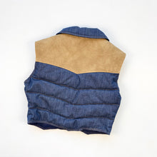 Load image into Gallery viewer, Levi’s gilet (Age 13/14)
