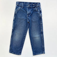 Load image into Gallery viewer, Wrangler carpenter jeans (Age 6)
