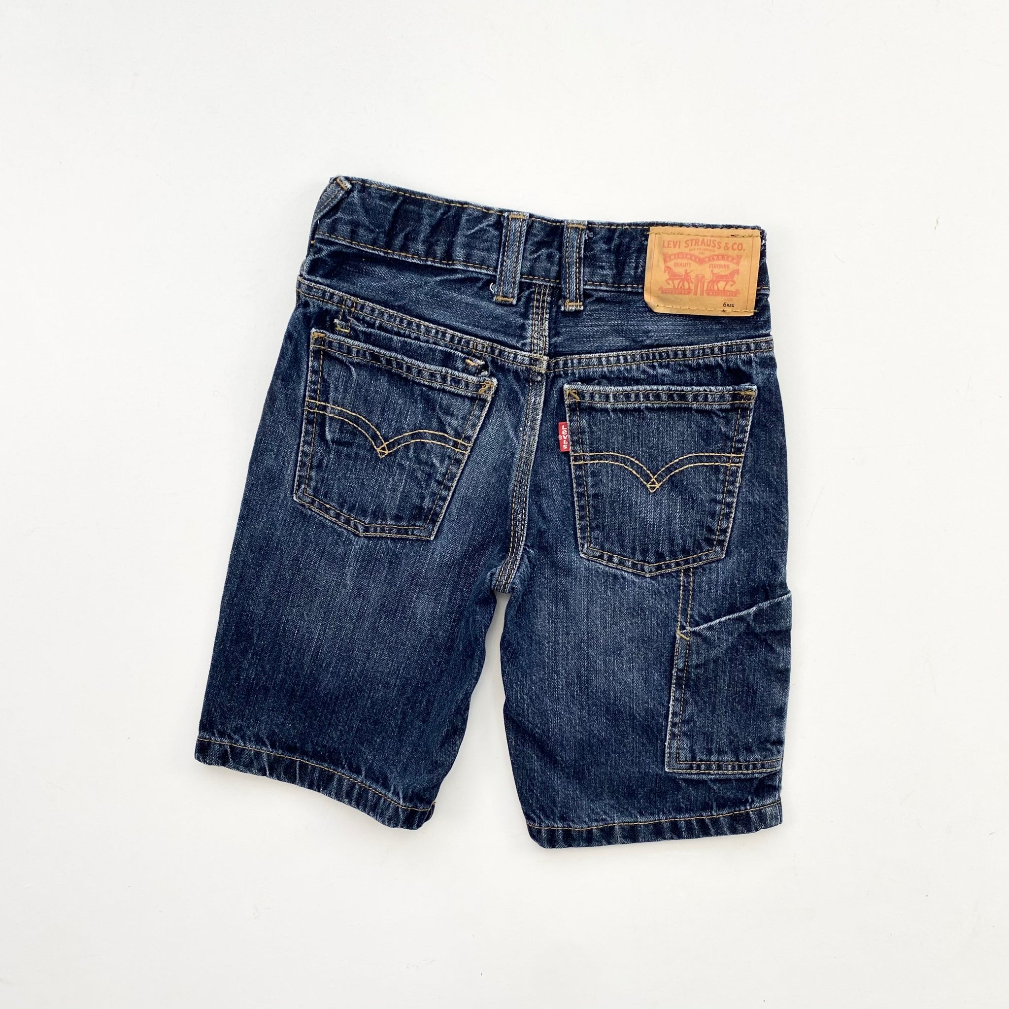 Levi’s denim shorts (Age 5/6)