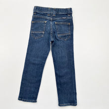 Load image into Gallery viewer, Wrangler jeans (Age 6)
