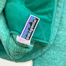 Load image into Gallery viewer, Patagonia fleece (Age 10)
