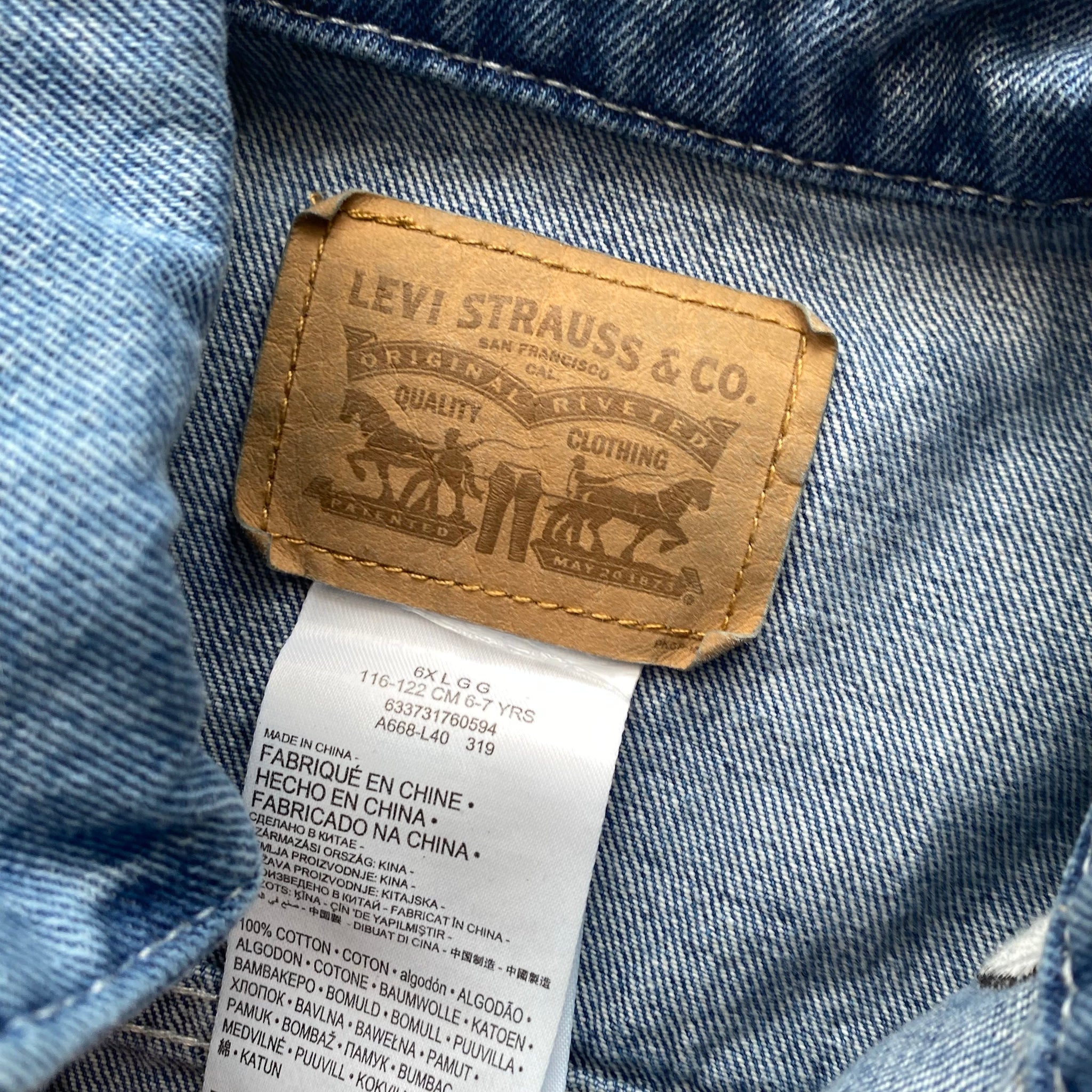 Levi s Disney Mickey Mouse denim jacket Age 6 7 Little Red Cactus