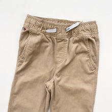 Load image into Gallery viewer, Tommy Hilfiger trousers (Age 8/10)
