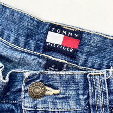 Load image into Gallery viewer, 90s Tommy Hilfiger carpenter shorts (Age 8
