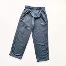 Load image into Gallery viewer, Nike joggers (Age 5)
