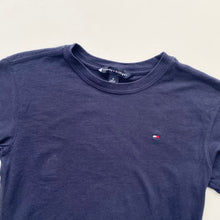 Load image into Gallery viewer, Tommy Hilfiger t-shirt (Age 7/8)
