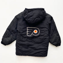 Load image into Gallery viewer, NHL Philadelphia Flyers coat (Age 7)
