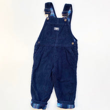 Load image into Gallery viewer, OshKosh corduroy dungarees (Age 4)
