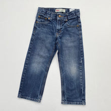 Load image into Gallery viewer, Levi’s 505 jeans (Age 5)
