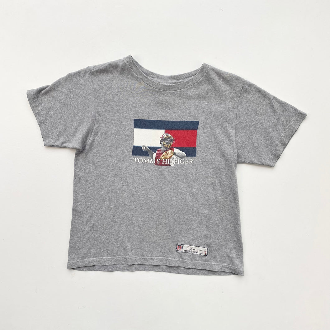 Tommy Hilfiger t-shirt (Age 7)